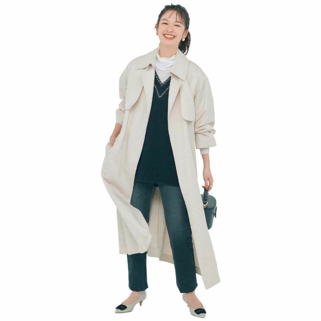 【#BAILA今日のコーデ　トレンチコート上手になろう！】

定番のトレンチコート、差をつけるならオーバーサイズを

簡単にサマ見えするオーバーサイズのトレンチ