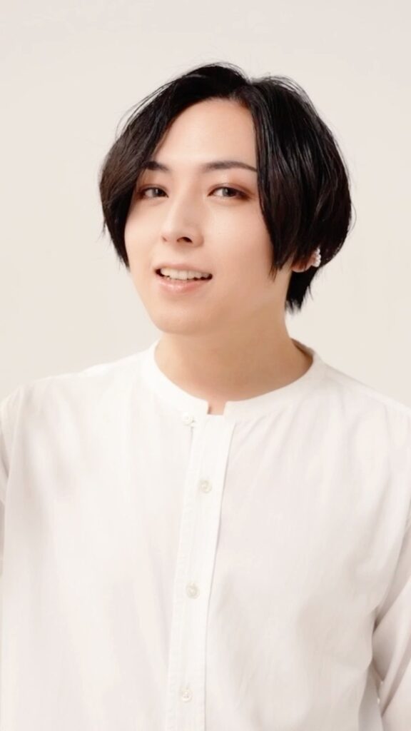 声優・蒼井翔太さんよりメッセージが到着

蒼井さんが応援大使をつとめる、アルビオンのNEWファンデーション「シュクルホワイト パウダレスト」×Oggi人気声優連