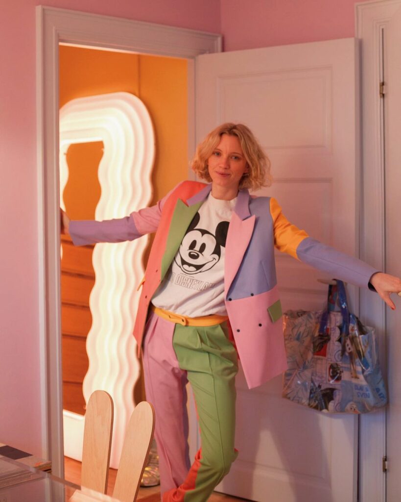 北欧ガールの“夢みたい”な自宅を訪問

コペンハーゲン在住のエディターFUMINA( @fuminatsuji )がおしゃれな北欧ガールたちを突撃する新連載がス