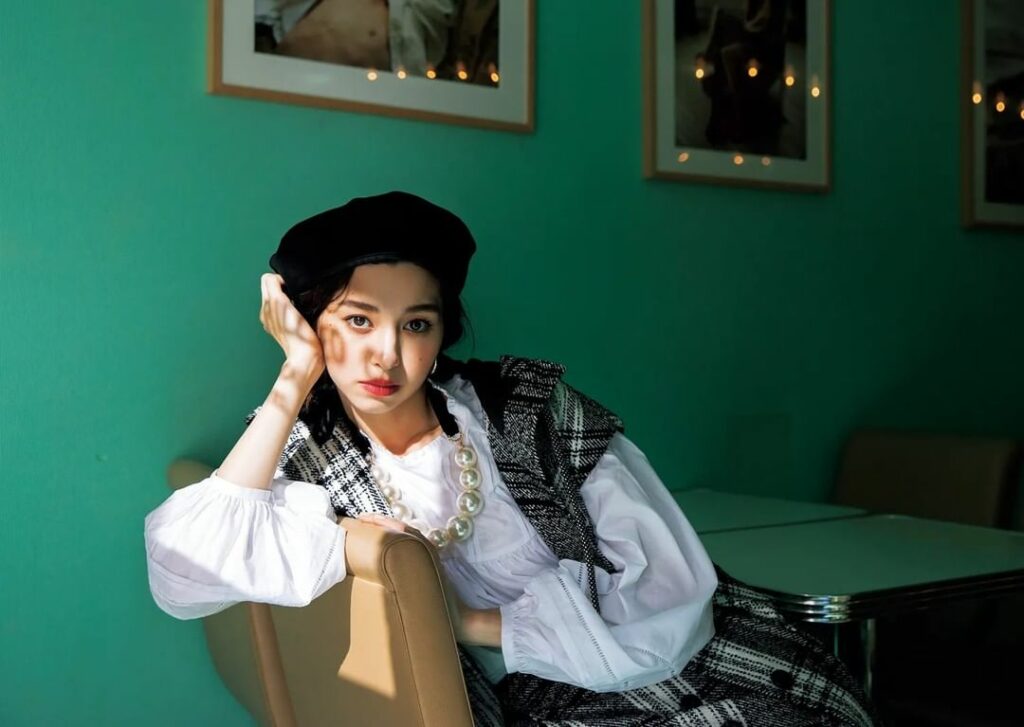 3月19日、今日の東京は晴れ。朝夕雨。最高気温19度、最低気温5度の予報です(気象庁調べ・17時発表)。
寒暖差激しめの1日になりそうな今日のコーデは、パフス 3月19日、今日の東京は晴れ。朝夕雨。最高気温19度、最低気温5度の予報です(気象庁調べ・17時発表)。
寒暖差激しめの1日になりそうな今日のコーデは、パフス