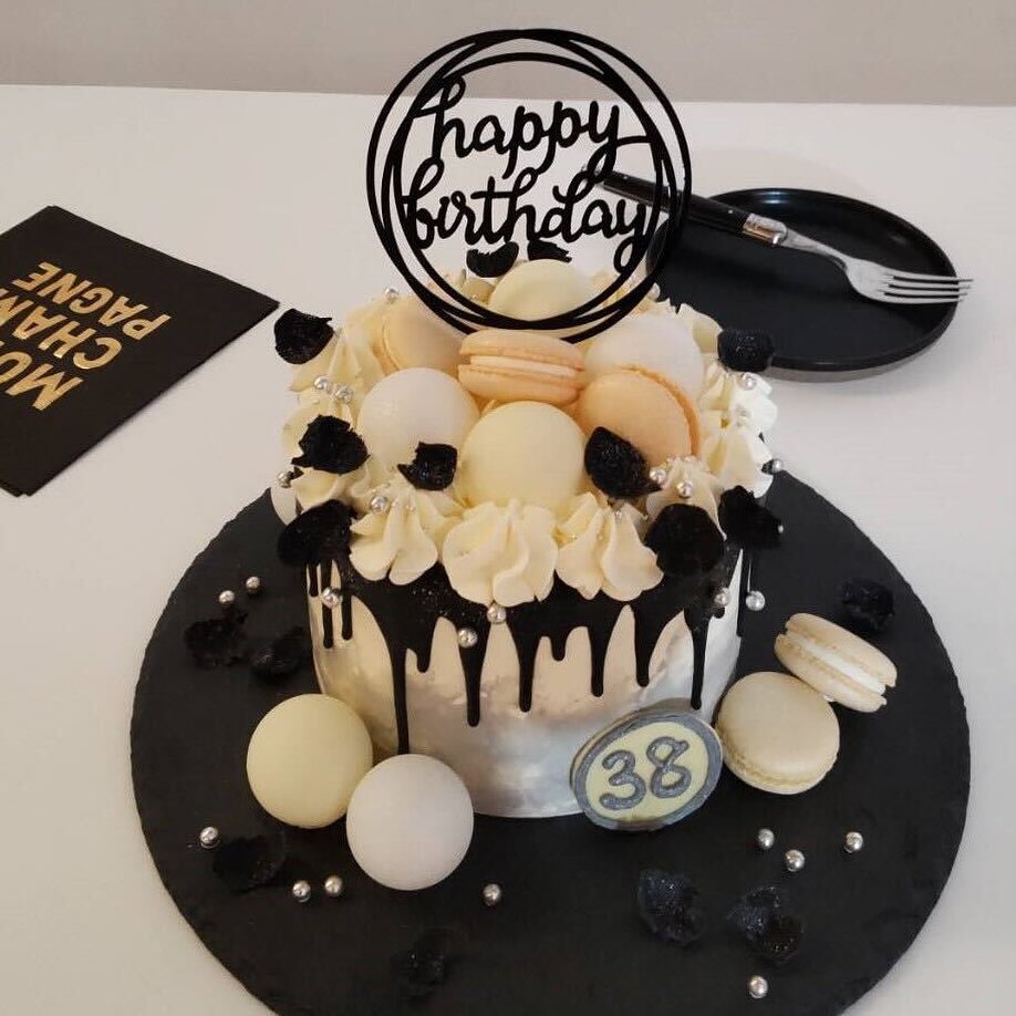 次号の #NEWSな美意識 は、 #小山慶一郎 さん「Happy 38th Birthday」。
5月1日に38歳を迎える小山さんの誕生日を一足お先にお祝いしま