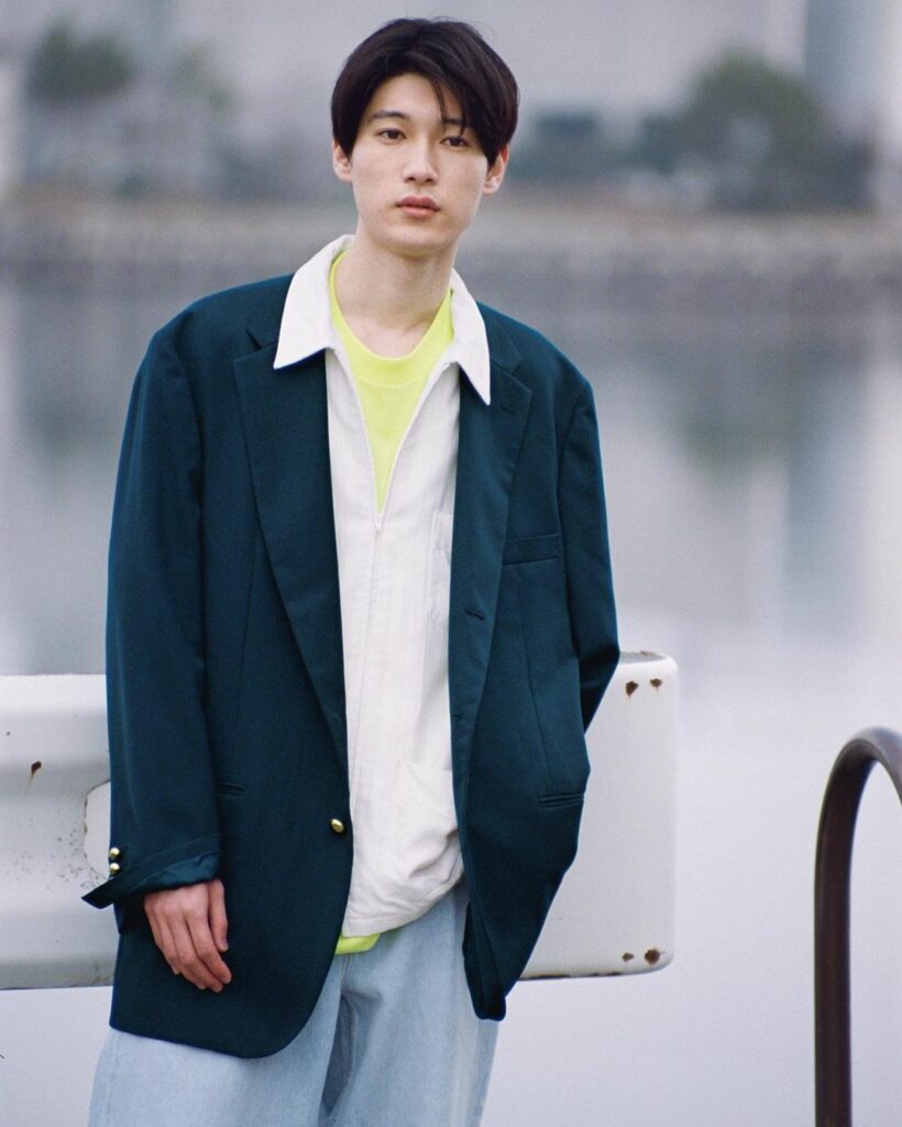 いろいろなテイストで楽しむ! NEWブレザースタイル
これまでクラシックなイメージが強くて、なかなか挑戦することができなかったブレザー。でも、今季はゆるいシル いろいろなテイストで楽しむ! NEWブレザースタイル
これまでクラシックなイメージが強くて、なかなか挑戦することができなかったブレザー。でも、今季はゆるいシル