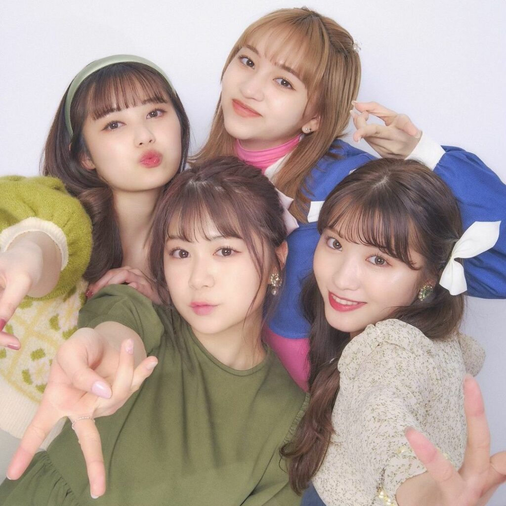 Popteen6月号『MA2が可愛くなった理由』企画のアザーカット

後ハイモデルに憧れられる4人のファッション、ヘアメイク、マインドなどの努力をまるごとレポー