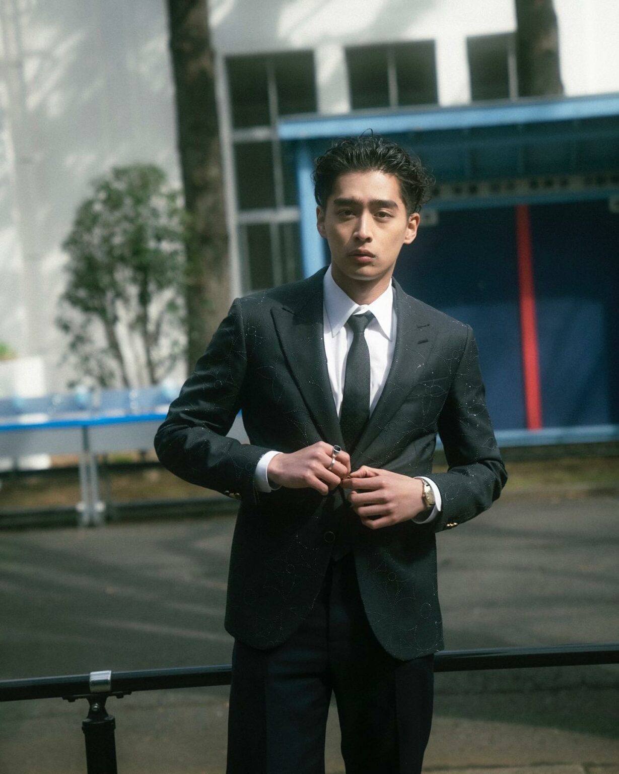 濱尾ノリタカさんが卒業式を「セルフプロデュース」第一弾企画をwith onlineで公開中

実は今年の3月に大学を卒業したばかり「死ぬまで一生友達だと思う」と