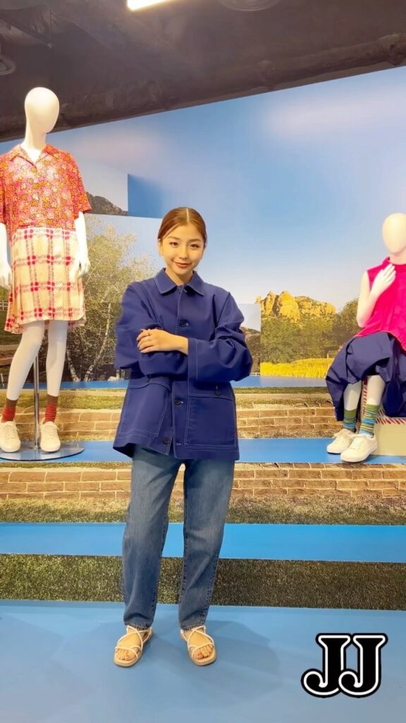 UNIQLO and MARNIが本日より発売開始

彩り豊かでポップなアイテムたちを
小山はるきちゃんと一緒にスタイリング

皆さんは何を買うかもう決めた？