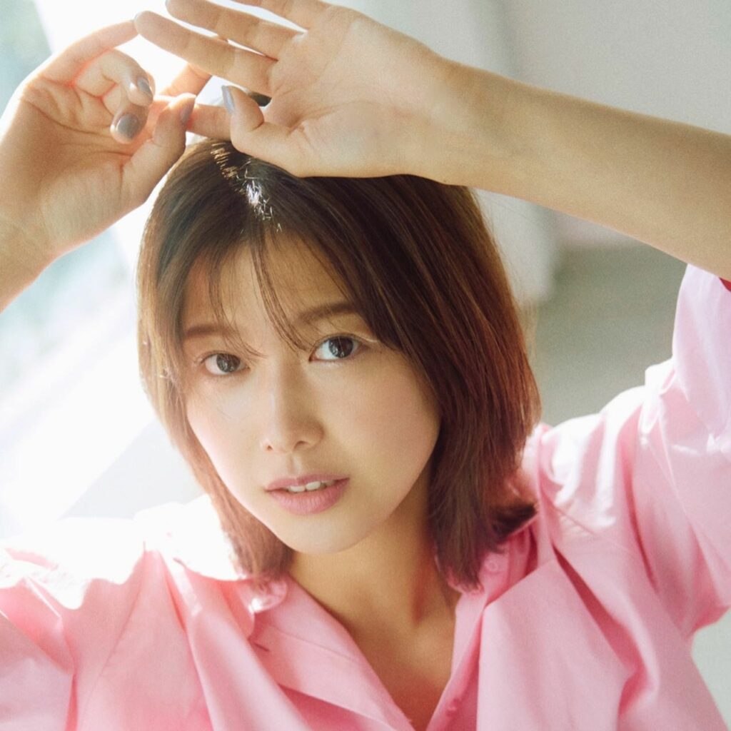 昨日今日と開催された、りっちゃんこと渡邉理佐の卒業コンサート欅坂46として、櫻坂46として過ごしてきた約7年間、本当にお疲れ様でした。
アイドル活動の最後を飾 昨日今日と開催された、りっちゃんこと渡邉理佐の卒業コンサート欅坂46として、櫻坂46として過ごしてきた約7年間、本当にお疲れ様でした。
アイドル活動の最後を飾