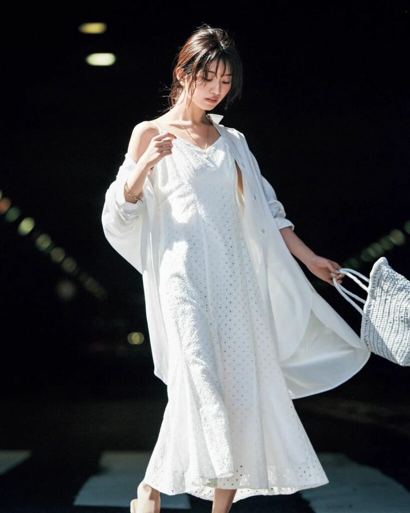 今日のコーデをかわいいと思ったら、
コメントにをしてね

5月30日、今日の東京は晴れ、夕方からくもり。所により夜遅く雨。最高気温29度、最低気温17度の予報で