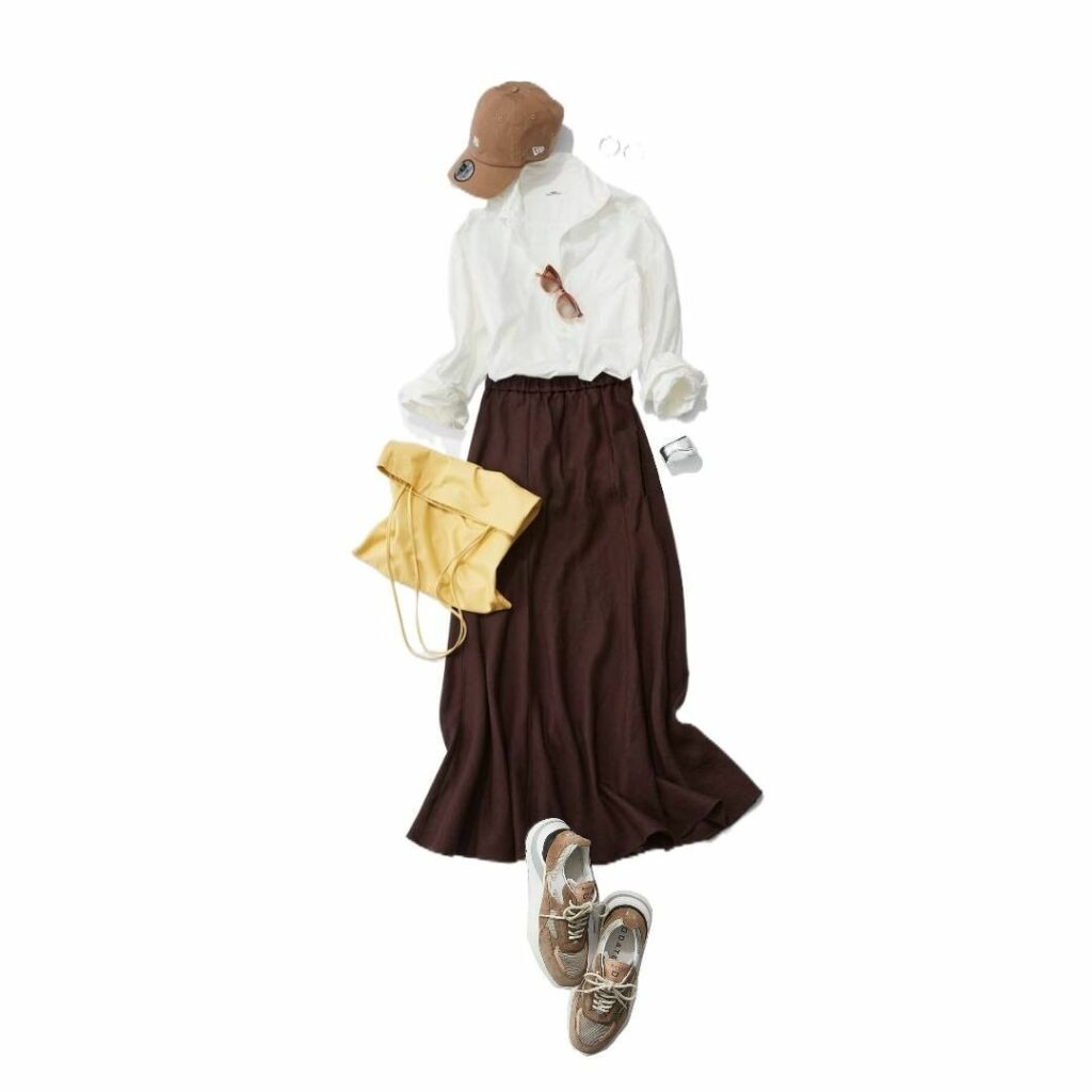 .
*PICK UP! Coordinate*
.
スニーカーとキャップをベーシックカラーで揃えて、カジュアルさの中にも大人っぽさを！

シャツ　…　TICCA