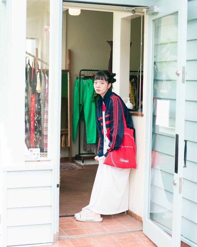 【宮崎朝子さんの秘密の場所】
鎌倉にある古着屋さん「Bent」

「私にとって鎌倉は簡単に来られる場所じゃないんですけど、ちょうどいい距離なんです。なので、ここ