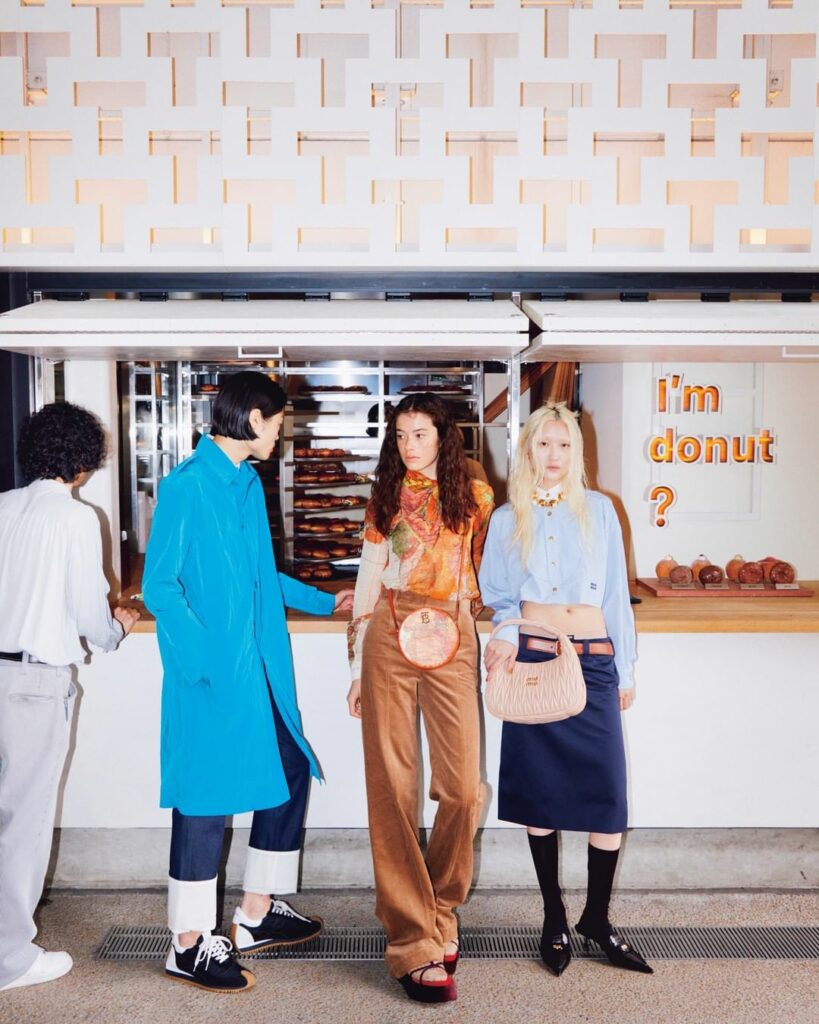 今日は何を着て、何を食べる? 長年愛される老舗から、注目のニューショップまで。ファッション感度の高い人は、フードへもアンテナを張っているもの。SPUR9月号の「 今日は何を着て、何を食べる? 長年愛される老舗から、注目のニューショップまで。ファッション感度の高い人は、フードへもアンテナを張っているもの。SPUR9月号の「