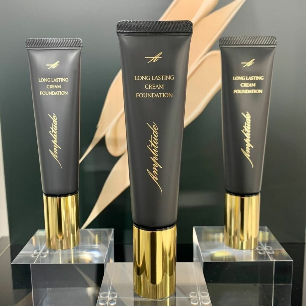 アプリチュードからチューブタイプのクリームファンデーションが登場上質な保湿力と優れたカバー力を実現した透き通るような肌がかないます
アンプリチュードのファンデ アプリチュードからチューブタイプのクリームファンデーションが登場上質な保湿力と優れたカバー力を実現した透き通るような肌がかないます
アンプリチュードのファンデ