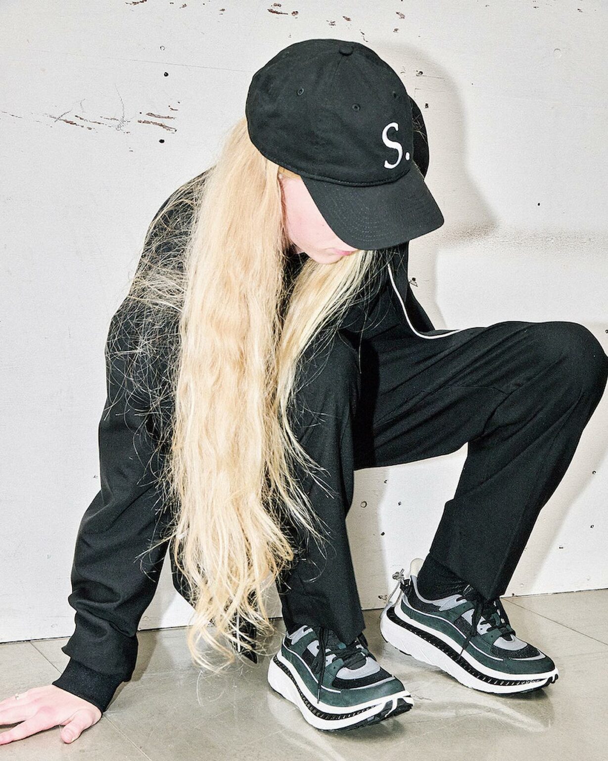 ニュース:「アグ」×「ソフネット」新作コラボシューズが発売 躍動感のあるモノトーンルック
「アグ(UGG)」は、「ソフネット(SOPHNET.)」との新作コラ ニュース:「アグ」×「ソフネット」新作コラボシューズが発売 躍動感のあるモノトーンルック
「アグ(UGG)」は、「ソフネット(SOPHNET.)」との新作コラ