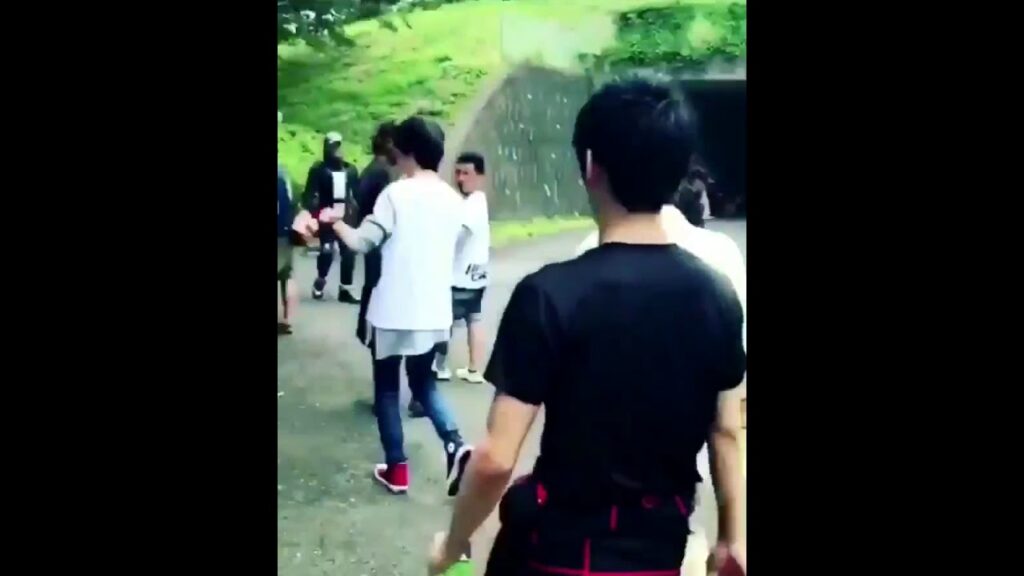 奥野壮と押田岳に先輩面してたら高岩成二に捕まる犬飼貴丈 仮面ライダービルド 仮面ライダーゼロワン 仮面ライダーゲイツ