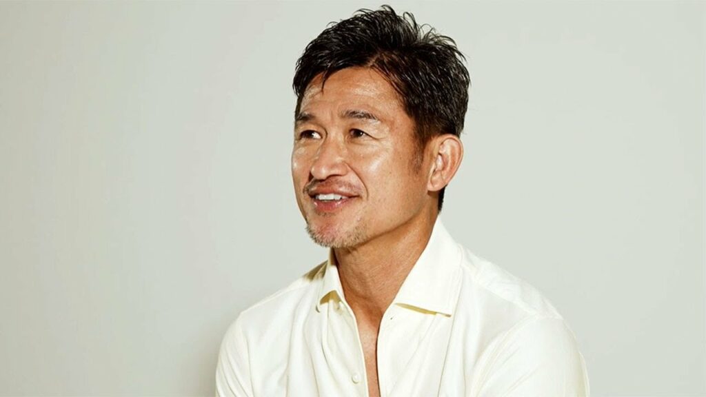 三浦知良、キングカズは「別人格」“性格”の違いは？　プレーを続けられる秘訣も披露　「西川睡眠ラボ」インタビュー動画