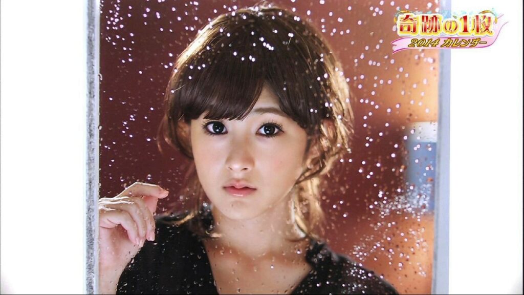 芦川よしみ - 来歴・人物