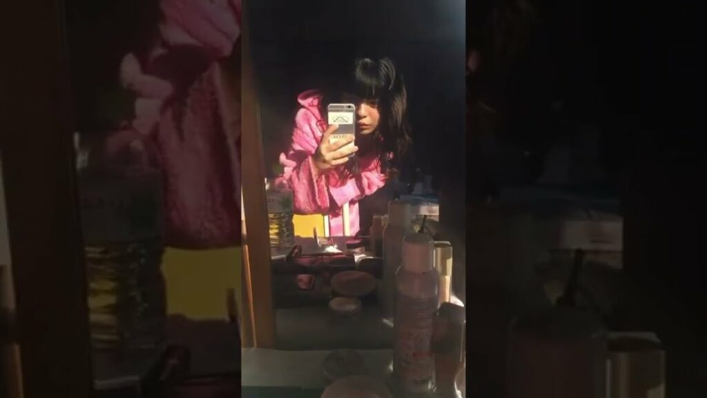 GRAVURE WORLD SHORTS ( 아니오 타유 // Tayu Anio // あにお天湯 )