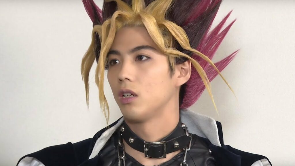 賀来賢人、同い年・柳楽優弥に緊張しすぎて会話できず「尊敬の目線で…」 賀来賢人、同い年・柳楽優弥に緊張しすぎて会話できず「尊敬の目線で…」