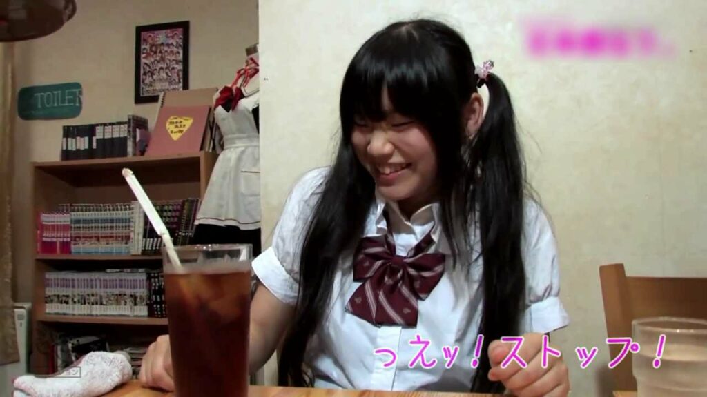 AKB48 光宗薫　デビュー前のメイドカフェ接客