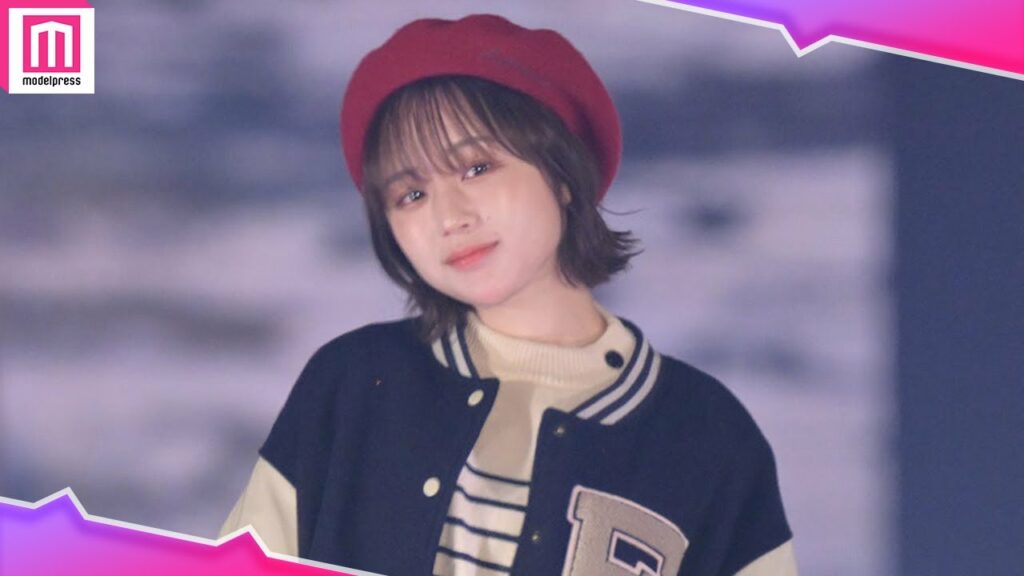 なえなの、キュートな笑顔でベレー帽×スタジャン秋ルックを着こなし❤️【Rakuten GirlsAward 2022 A/W】