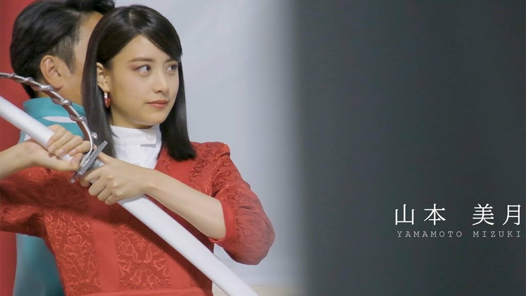 山本美月、美しき闘士に!華麗なソードアクション披露 青学大・原晋監督とCM共演 「パイロンPL」シリーズ新CM&メーキング 山本美月、美しき闘士に!華麗なソードアクション披露 青学大・原晋監督とCM共演 「パイロンPL」シリーズ新CM&メーキング