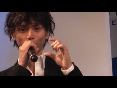 水嶋ヒロがNTTドコモ「P-07A」の宣伝キャラに！