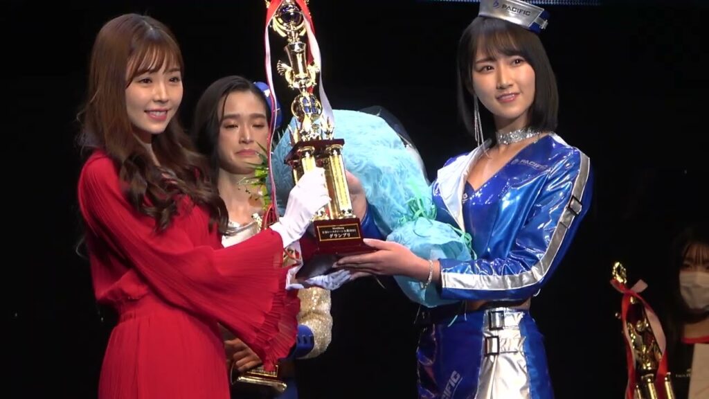 グランプリは川瀬もえさん 日本レースクイーン大賞2021表彰式