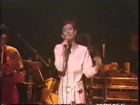 ジェントルじゃいられない　秋本奈緒美