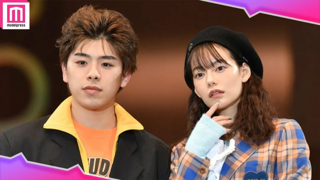 なこなこカップル、スクール風ルックでハロウィン先取り🎃なごみのカーリーヘアが可愛すぎる！【札幌コレクション2022AW】