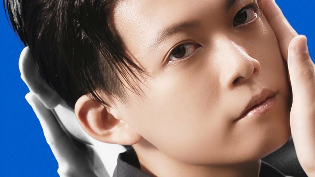 松丸亮吾、ラップ披露！　バッドばつ丸と共演＆クールな表情も　OXY MV「Uru-Sara GO!」