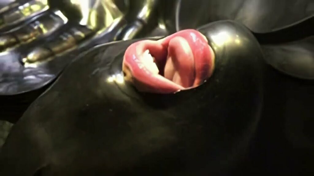 森下千里をバキュームベッドで圧縮