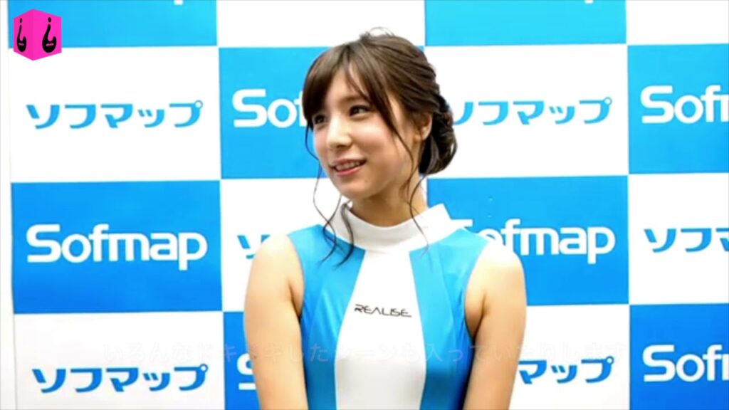 新人グラドル夏本あさみ　得意の軟体ポーズでグラビア界のトップ目指す