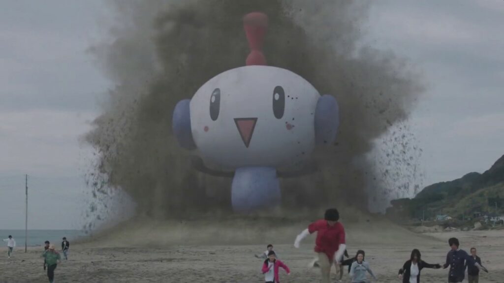 「高橋一生」の前に巨大生物出現！！「ＡＧＣ」のＣＭ "Takahashi Issei" commercial of "AGC"