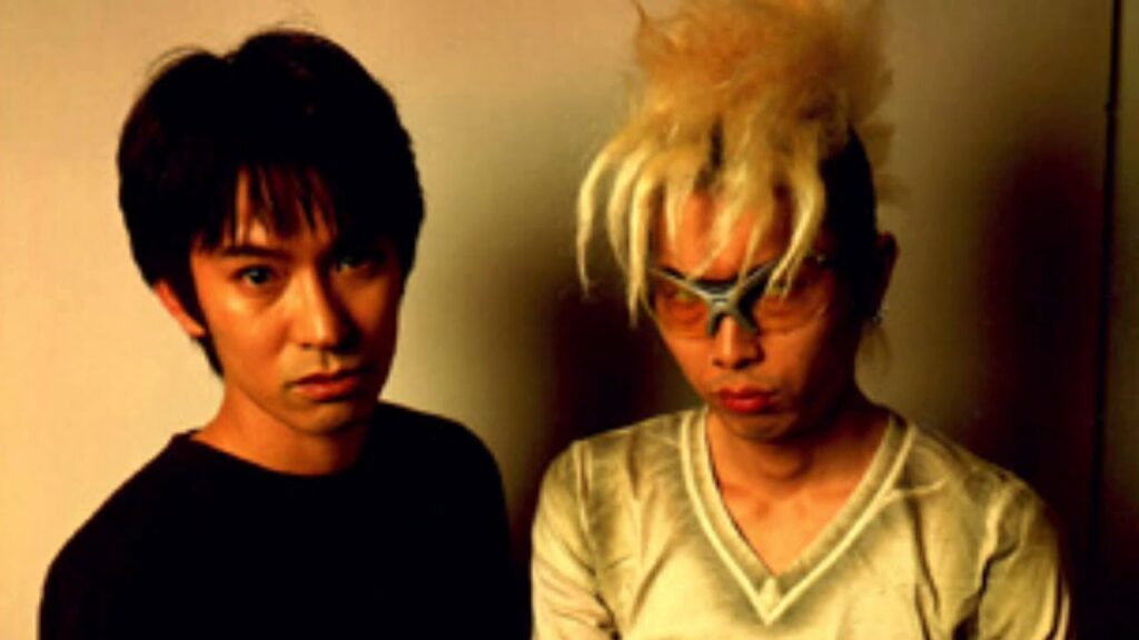 【ツアー秘話】スピッツ草野、曲始まりで三輪のギターを止めるww