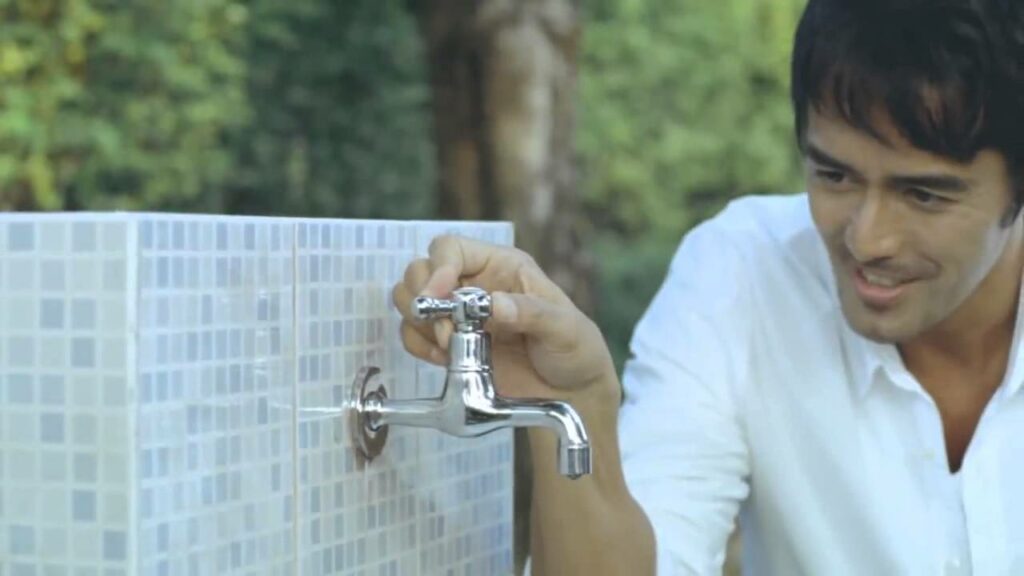 阿部寛（あべひろし）出演CM【い・ろ・は・す】「Twist for Tomorrow」篇  I LOHAS