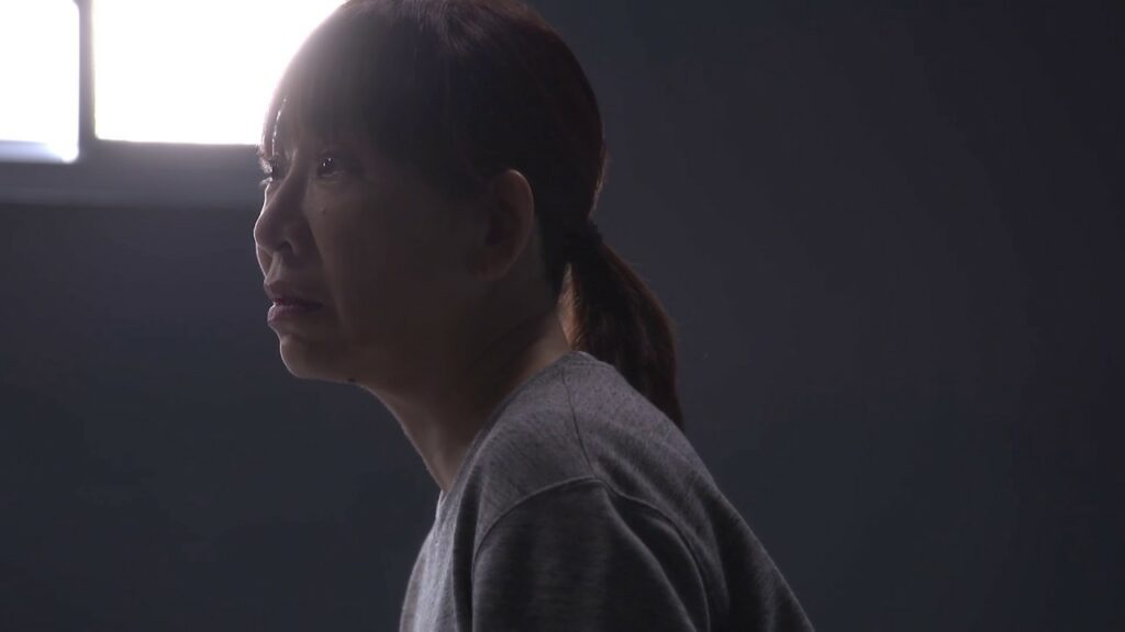 吉本新喜劇女優 浅香あき恵が怪演 映画「ありえなさ過ぎる女」予告編