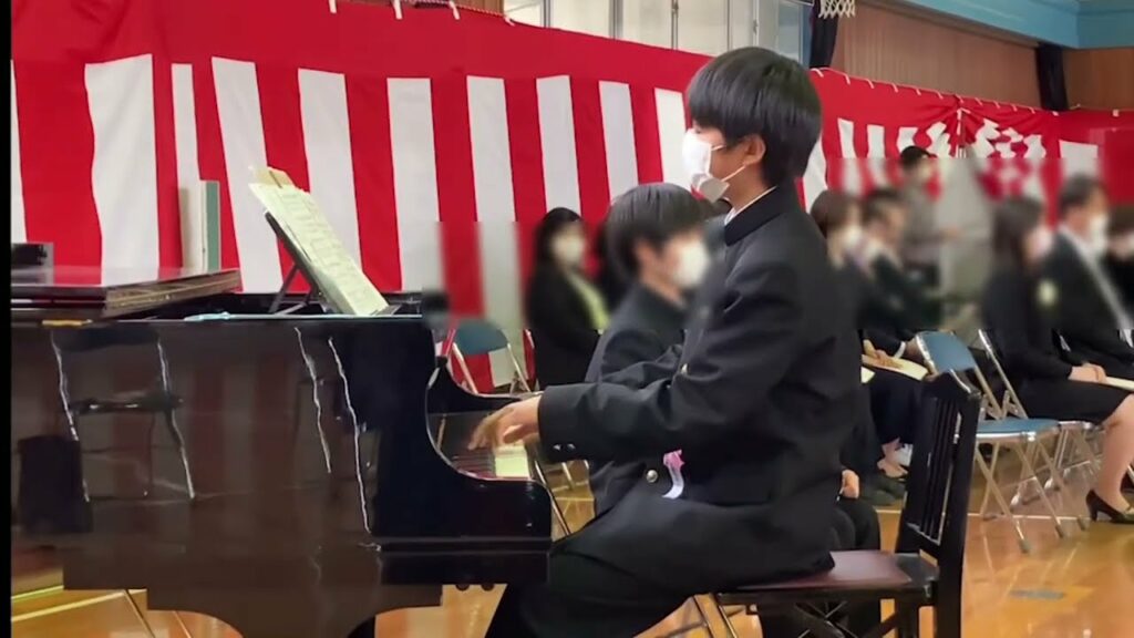 小学校卒業式　虹/菅田将暉　ピアノ