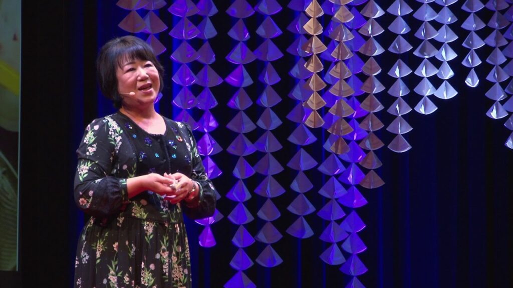 自然と人が集う地域コミュニティの形 | Your First Step Shapes Our Community | Kaoru Tsukamoto | TEDxSapporo 自然と人が集う地域コミュニティの形 | Your First Step Shapes Our Community | Kaoru Tsukamoto | TEDxSapporo