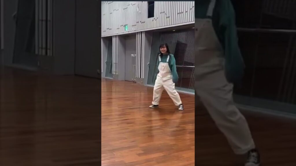 森七菜ちゃん綺麗な側転！！❤️可愛い💕