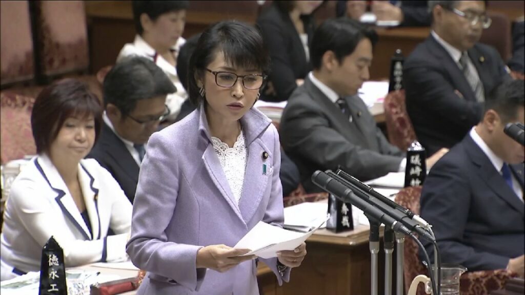 【公式】三原じゅん子参議院議員 2016年10月13日（予算委員会）