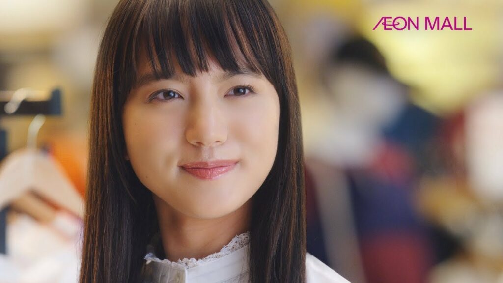 清原果耶、“しあわせ”を全身で感じて前向きに　イオンモール『ハピネスモール』新CM
