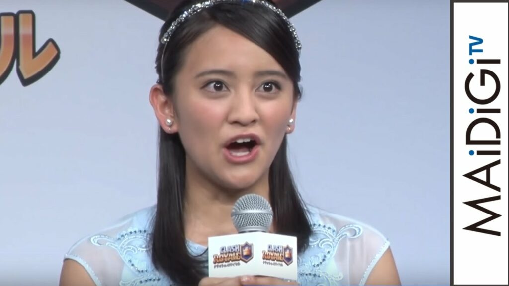 岡田結実「ぶっこめ！」生披露　CMでも決めぜりふ連発　ゲームアプリ「クラッシュ・ロワイヤル」新CM発表会1