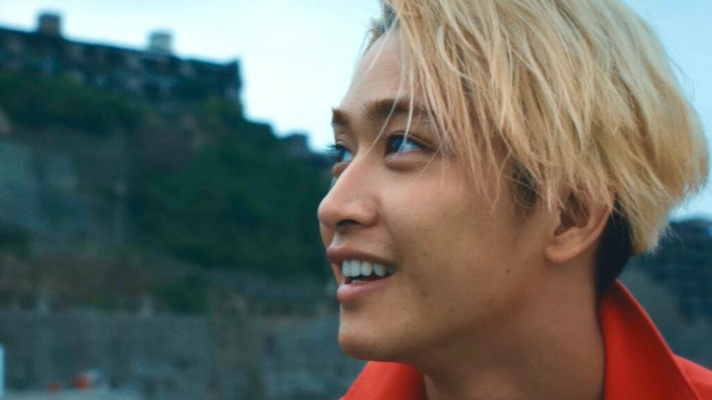 佐藤寛太、赤井英和とかつて栄えた長崎・軍艦島へ。世界文化遺産登録後初となる映画撮影を敢行／映画『軍艦少年』本編映像