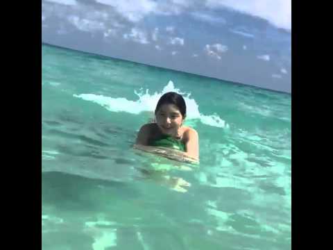 川島海荷のバタ足