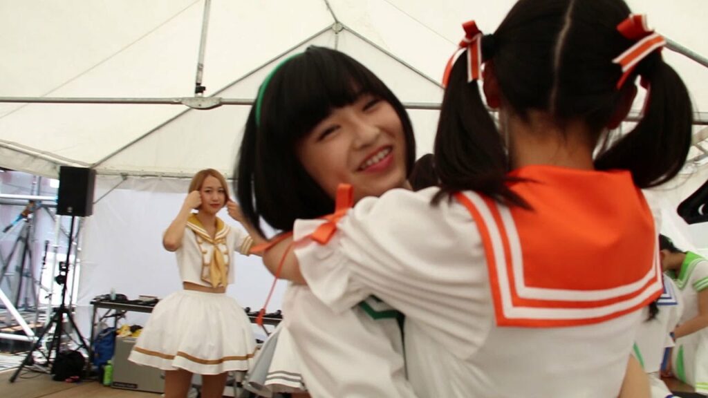 ＜WWS独占第６弾＞SUPER☆GiRLS ３期新メンバー木戸口桜子 石橋蛍 尾澤ルナ 阿部夢梨 長尾しおりに密着！ アイドル横丁編