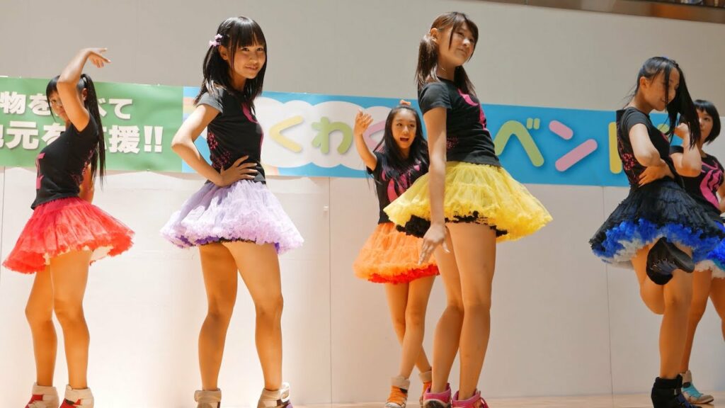 愛の葉ガールズ @フジグラン松山 2015年6月21日