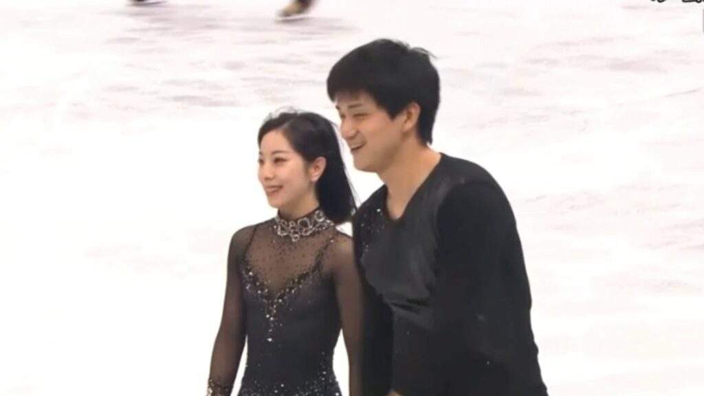 りくりゅう公式練習　三浦璃来／木原龍一　なんだろう...氷上デートやめてもらっていいですか❓