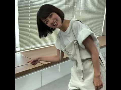 鈴木奈穂子アナウンサーの華麗なバトントワリング