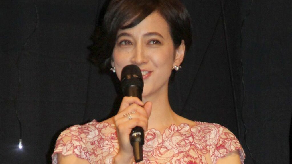 滝川クリステル、声優初挑戦も演技に苦労「私はもうこれでいいかな…」 劇場版アニメ「リトルプリンス 星の王子さまと私」ジャパンプレミア #Christel Takigawa 滝川クリステル、声優初挑戦も演技に苦労「私はもうこれでいいかな…」 劇場版アニメ「リトルプリンス 星の王子さまと私」ジャパンプレミア #Christel Takigawa