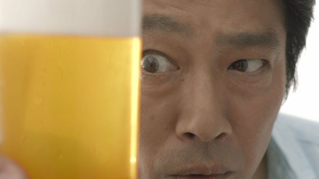 堤真一、ビールの味に驚き　『キリン一番搾り生ビール』新CM「堤真一 新体験」篇