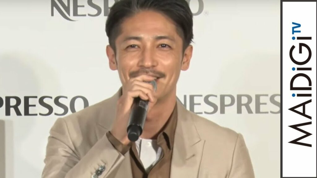玉木宏、コーヒー色のスーツ姿　“新作法”でコーヒーを堪能…　NESPRESSO「VERTUO」発売記念トークショー